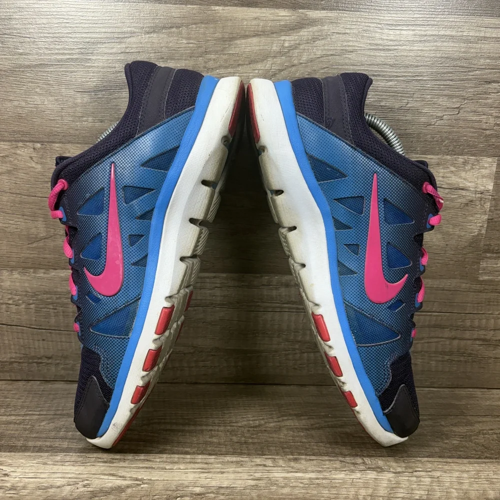 Nike training blue
